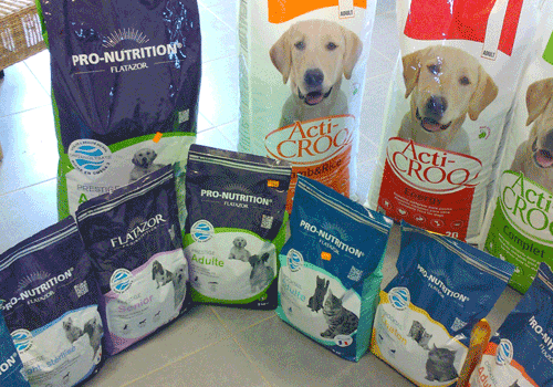 aliments pour chiens et chats FRATAZOR